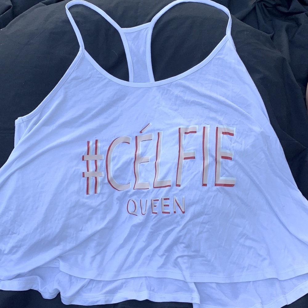 XL Women’s #Celfie White & Pink  🤍💗Tank Top!
